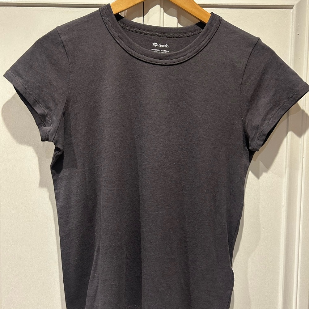 Madewell “The Perfect Vintage Tee”  Charcoal Gray Size XS